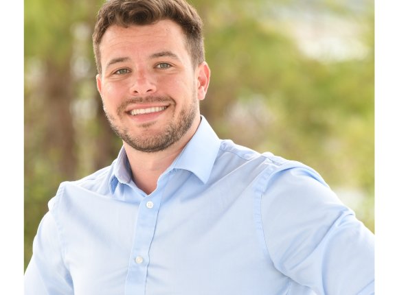 Brandon Greenplate.jpg