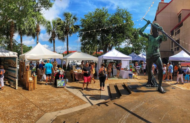 HHI Art Festival at Shelter Cove Harbour & Marina